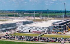 Data centre ‘contractual structures are evolving rapidly’, warns S&P Cropped image of a data center under construction in Plano Texas